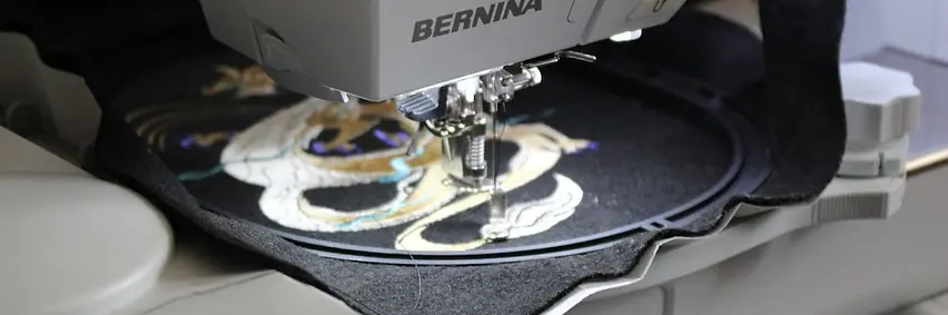 Sticke selbst mit der Maschine! (EN/DE)